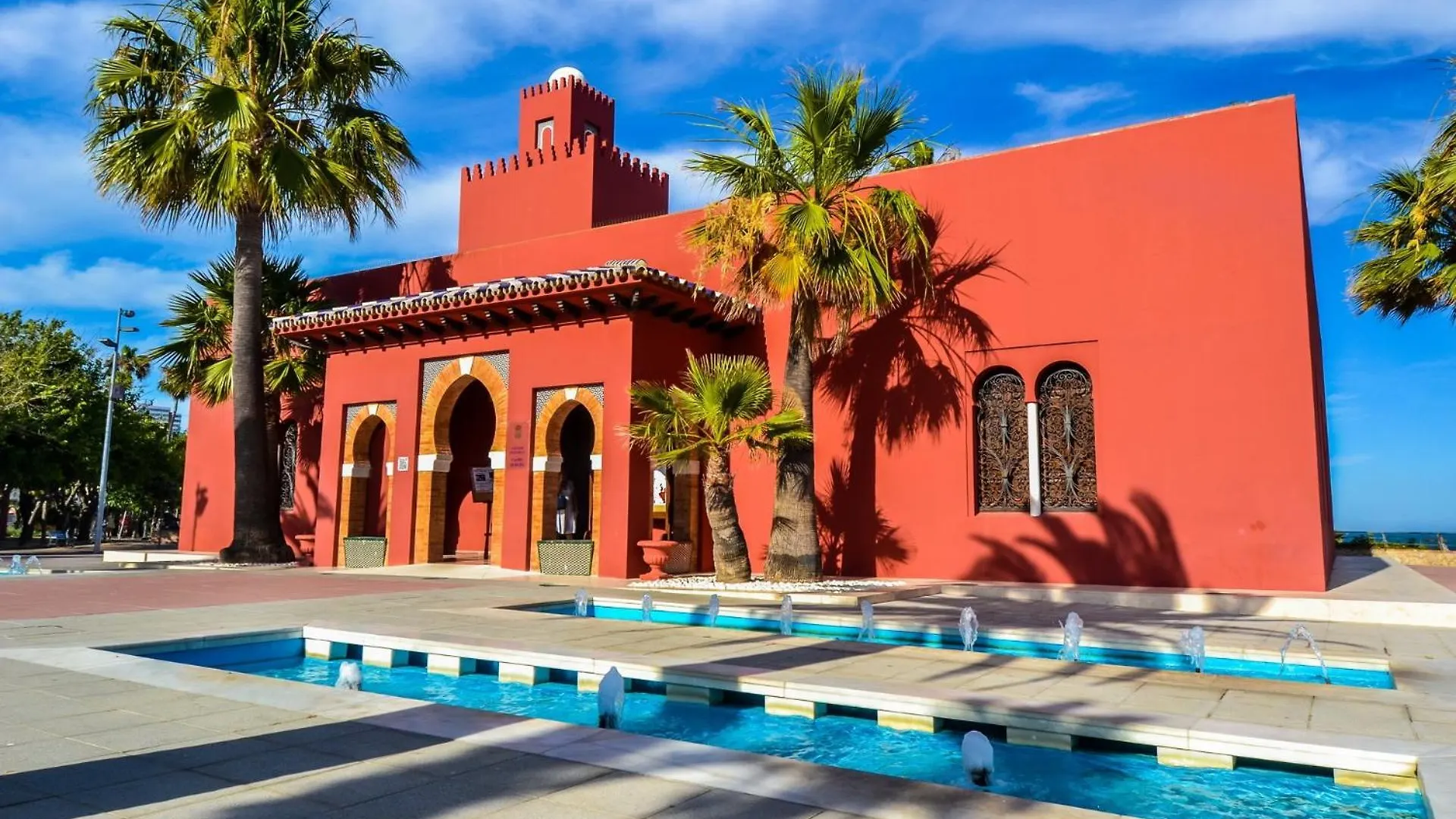 Benalbeach 207- Primera Linea De Playa - Piscina Abierta Todo El Ano 贝纳尔马德纳 西班牙