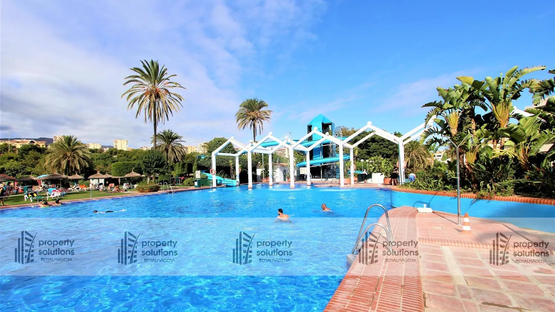 Benalbeach 207- Primera Linea De Playa - Piscina Abierta Todo El Ano Benalmádena Spanien